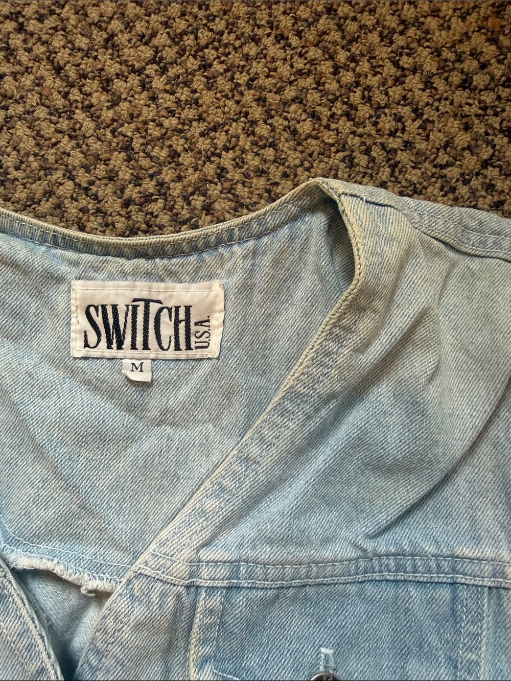 Vintage Switch Light Blue Denim Embroidered Trim High-Waist Jean Short & Top Set - Picture 9 of 10